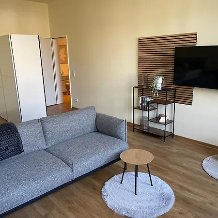 Апартаменты Elisabett - Lisa - 3 Schlafzimmer Und 2 Baeder, Bis 5 Personen Эрфурт